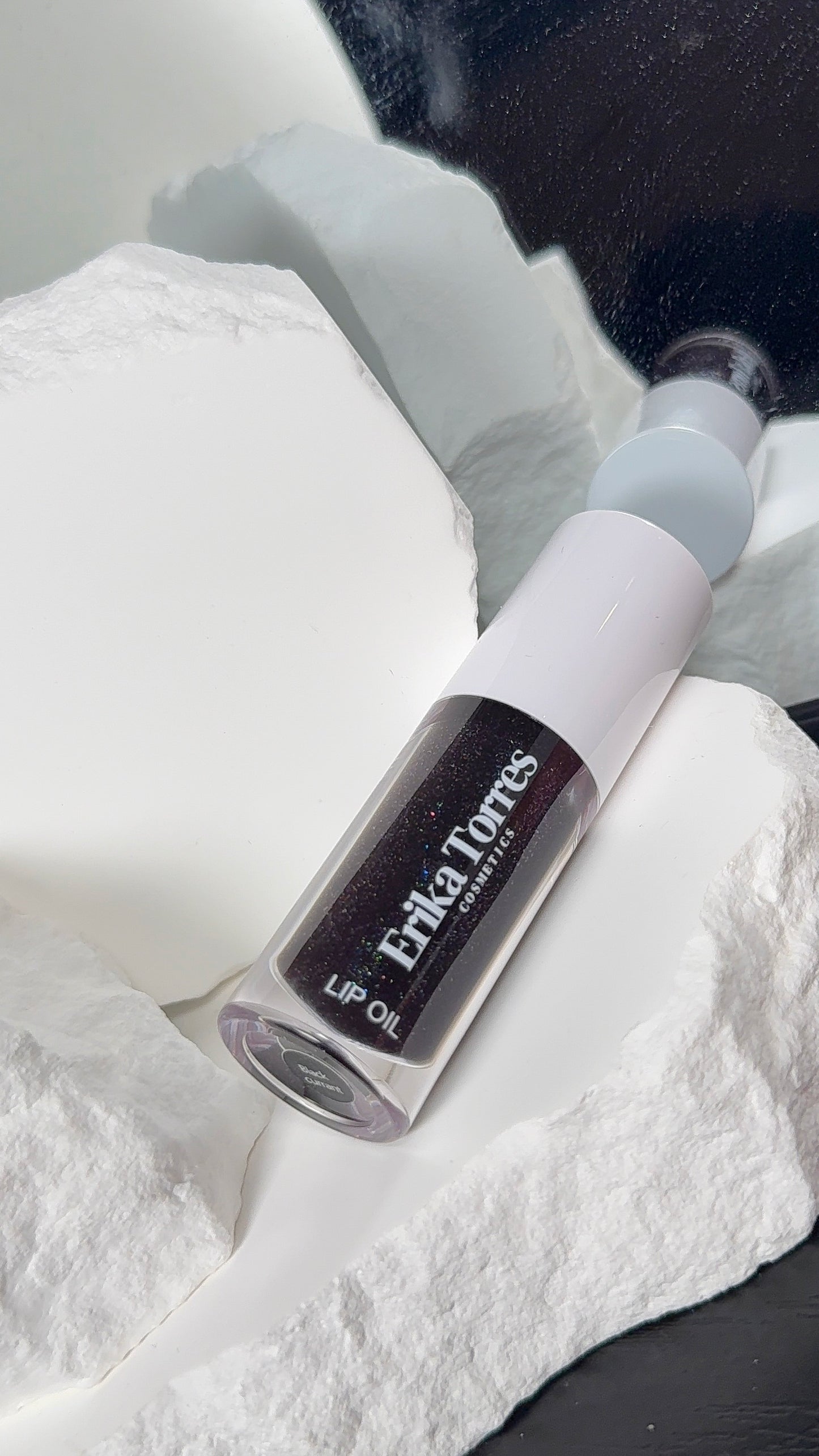 HYDRATING TINTED LIP OIL (Color Changing)